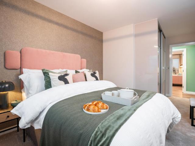Flat for sale in Holyport, Bray