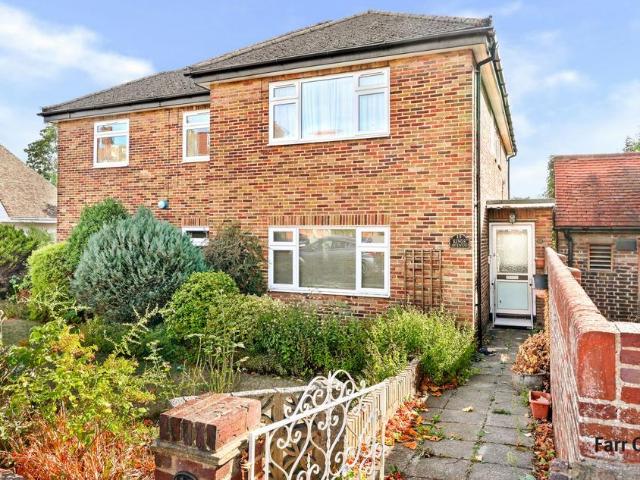 Flat for sale in Epping, Essex