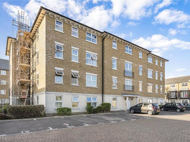 Flat for sale in Cowley Marsh, The Slade