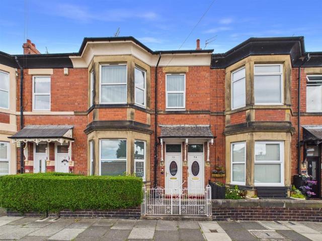 Flat for sale in Preston, North Shields