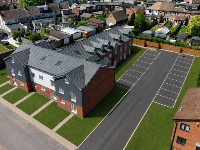 Flat for sale in Wyken, West Midlands