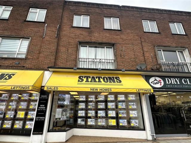 Flat for sale in High Barnet, Isle Of Man