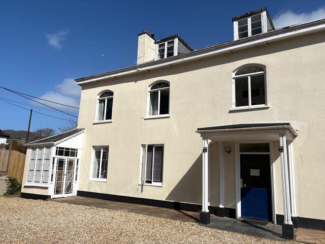 Flat for sale in Sidford, Budlake