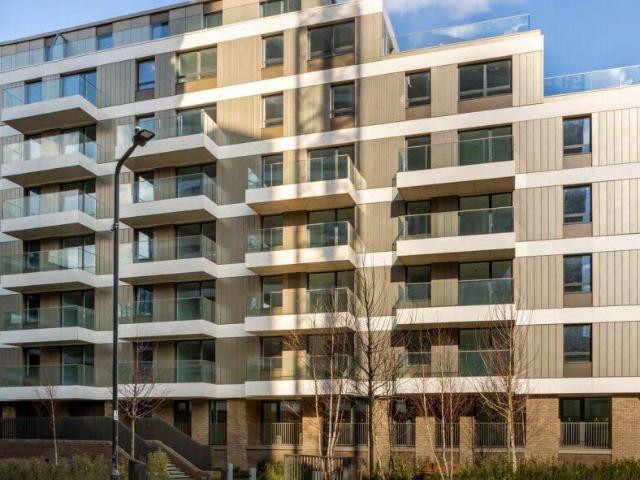 Flat for sale in Greater London