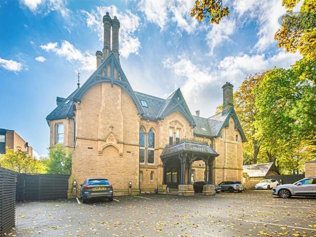 Flat for sale in Hangingwater, Sheffield