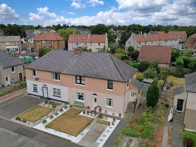 Flat for sale in Bonnyrigg And Lasswade, Scotland