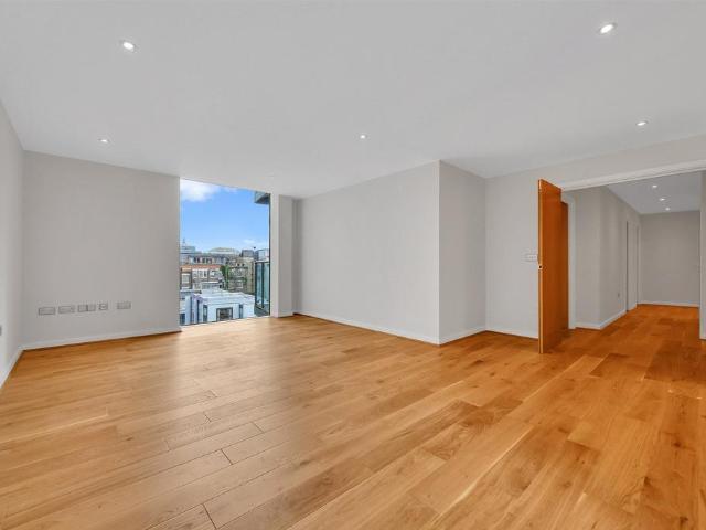 Flat for sale in Clerkenwell, Greater London