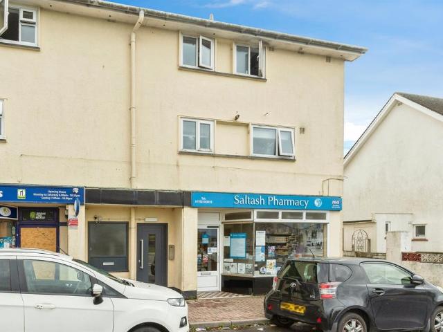 Flat for sale in Burraton, Saltash