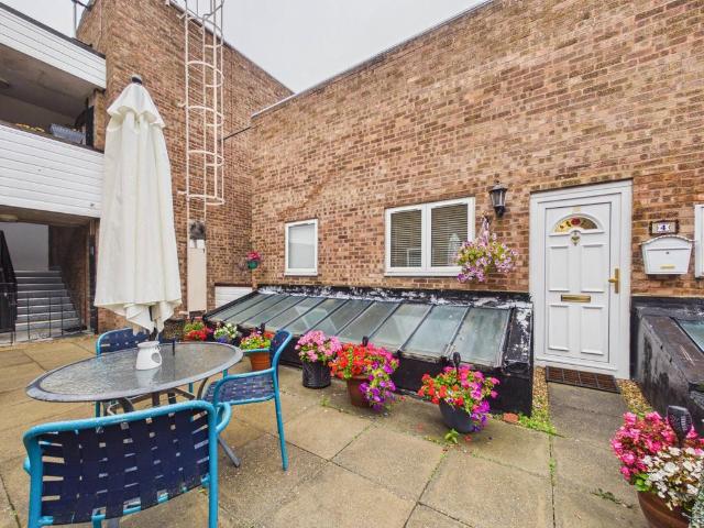 Flat for sale in Lower Halliford, Surrey