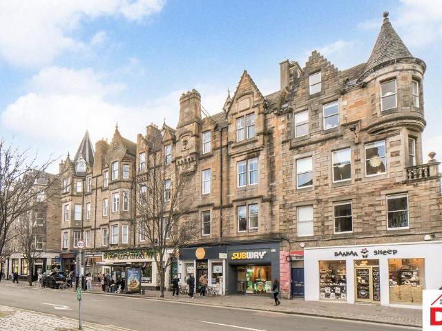 Flat for sale in Old Town, Scotland