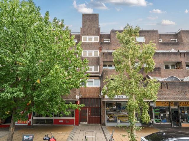 Flat for sale in Ethelred Estate, Greater London