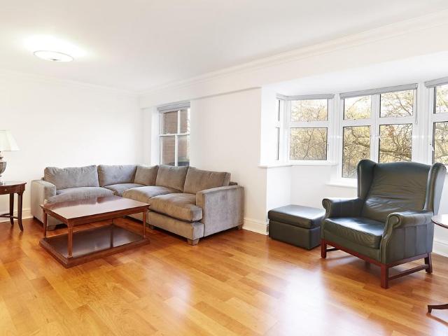 Flat for sale in Pimlico, Isle Of Man