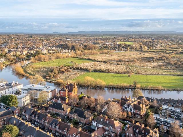 Flat for sale in Newtown, Two Mills