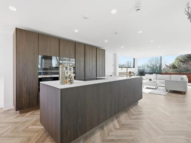 Flat for sale in Epping, Essex