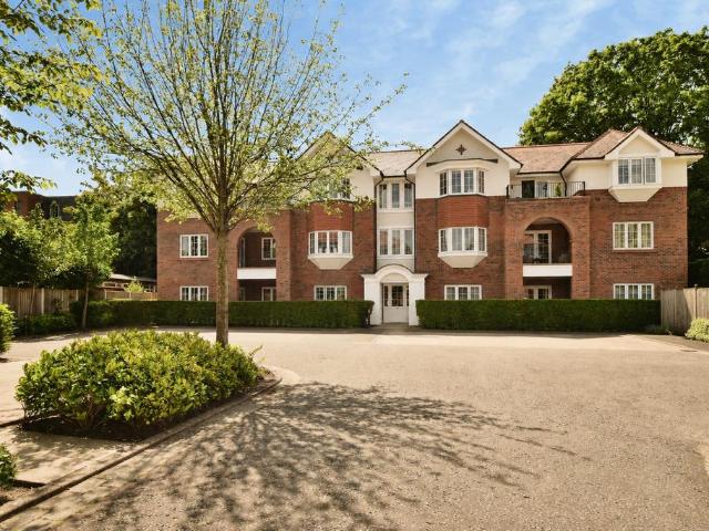 Flat for sale in Fulshaw Park, Wilmslow