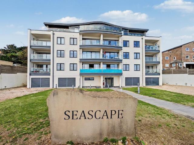 Flat for sale in Golden Valley, Folkestone