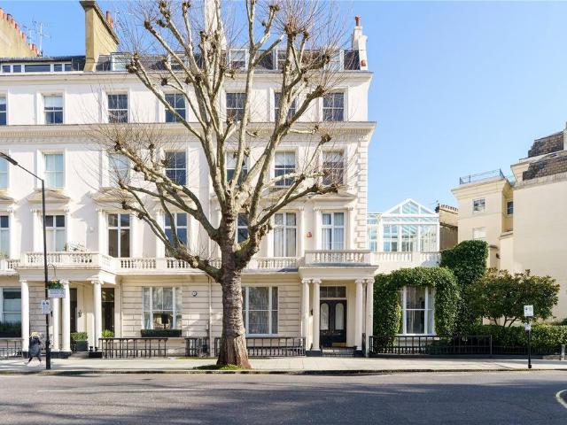 Flat for sale in Maida Vale, Greater London