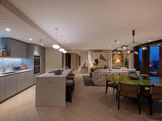 Flat for sale in Greater London