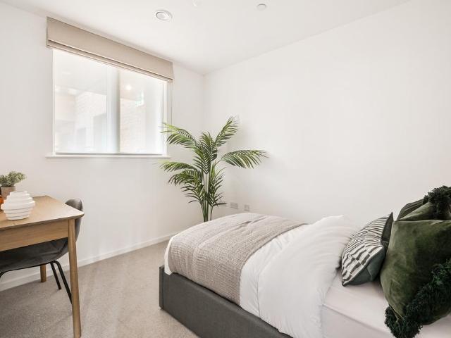 Flat for sale in Greater London