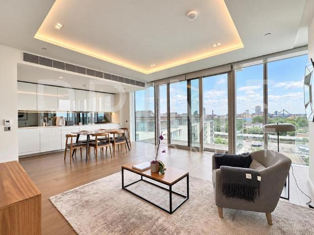 Flat for sale in London Borough of Hammersmith and Fulham, Greater London