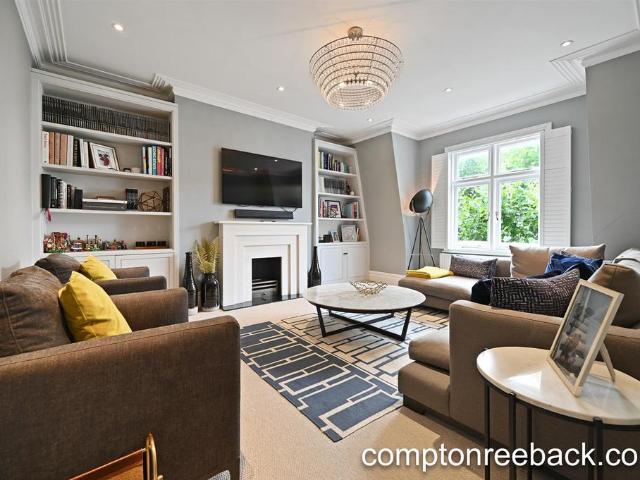 Flat for sale in Kensal Town, Greater London