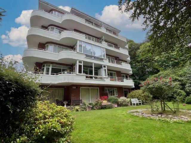 Flat for sale in West Cliff, Bournemouth