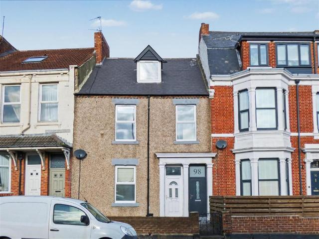 Flat for sale in Preston, North Shields