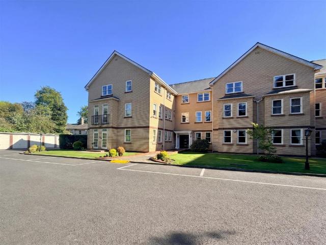 Flat for sale in Oldfield Brow, Trafford Park