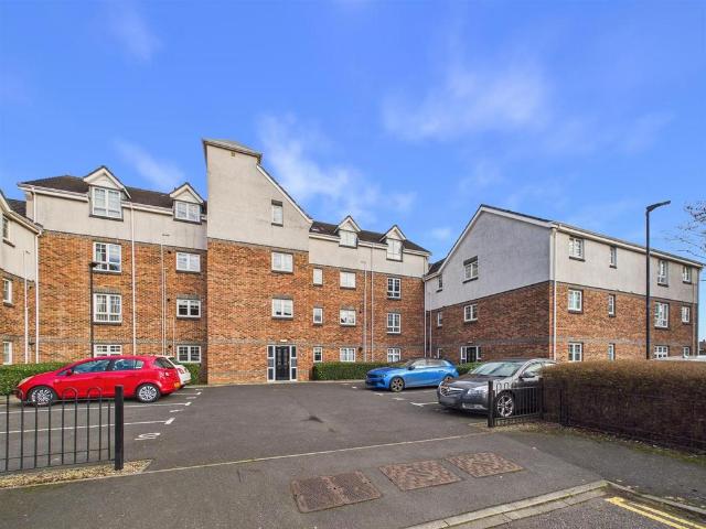 Flat for sale in Preston, North Shields