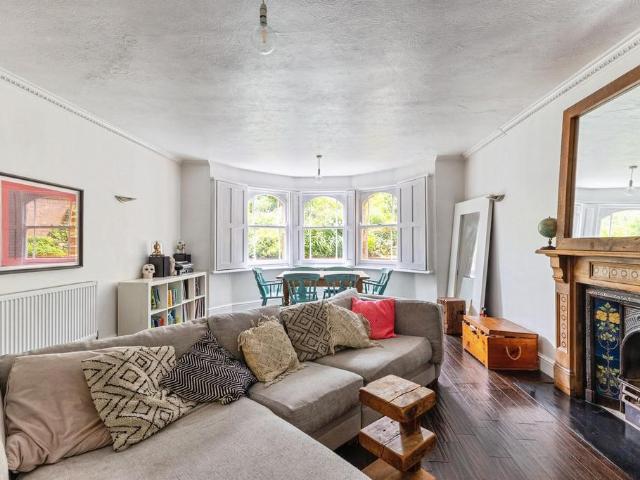 Flat for sale in Feckenham, City Of Bristol