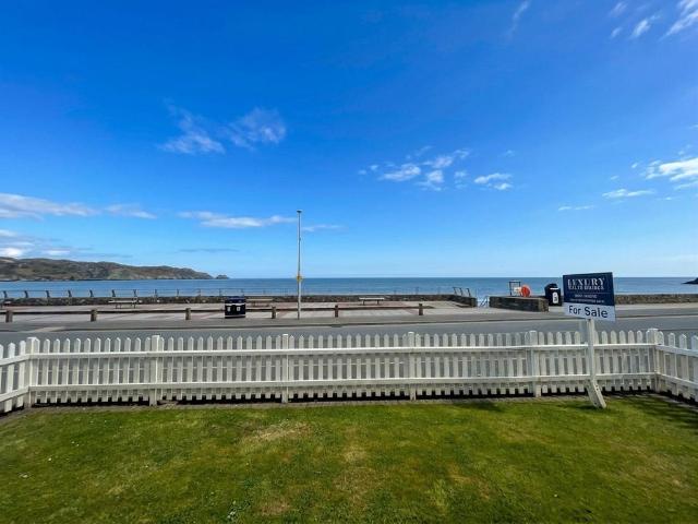 Flat for sale in The Havens, Broad Haven