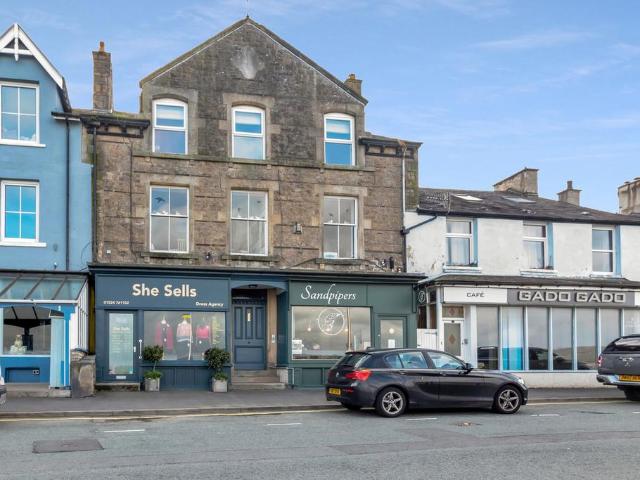 Flat for sale in Arnside