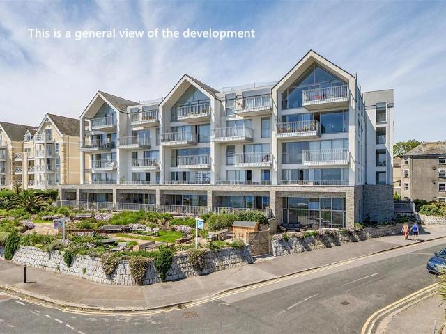 Flat for sale in Falmouth, Cornwall
