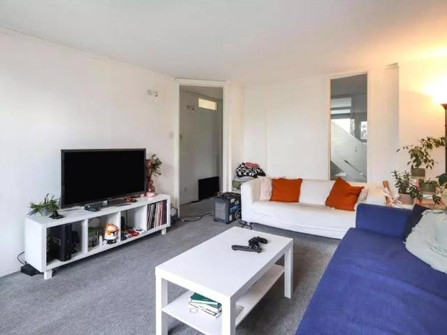 Flat for sale in Chelsea, Greater London