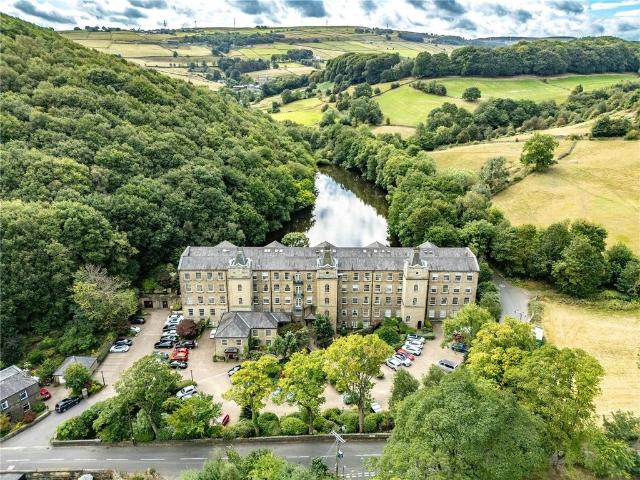 Flat for sale in Barkisland, West Yorkshire