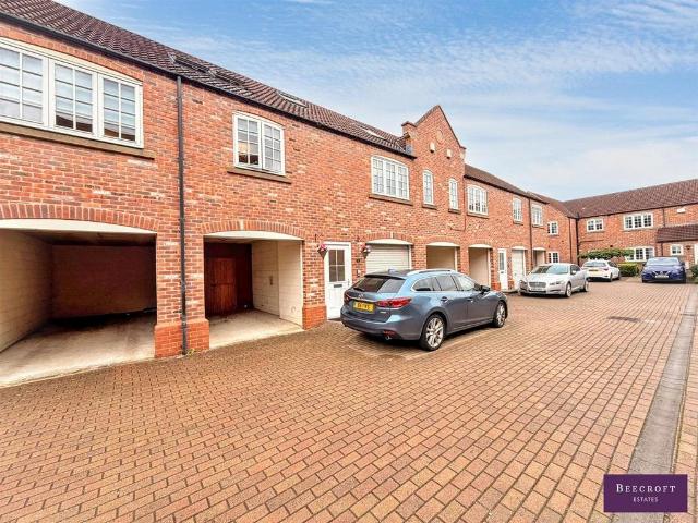 Flat for sale in Dinnington St. John's, Dinnington