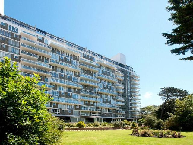 Flat for sale in West Cliff, Bournemouth