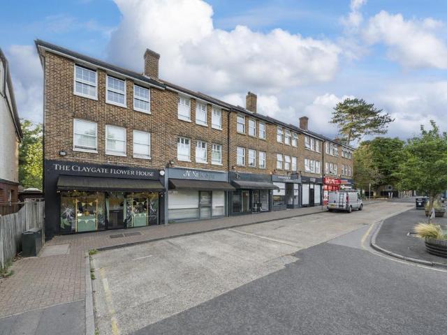 Flat for sale in Blackhills, Surrey