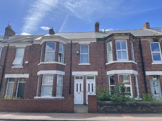 Flat for sale in Heaton, Tyne And Wear