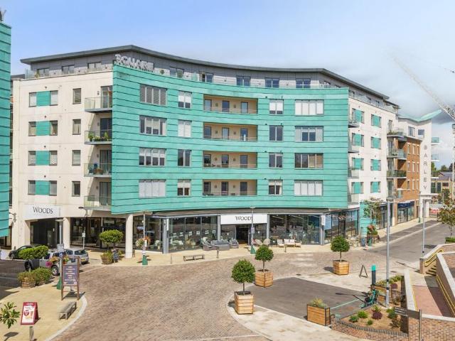 Flat for sale in Fordington
