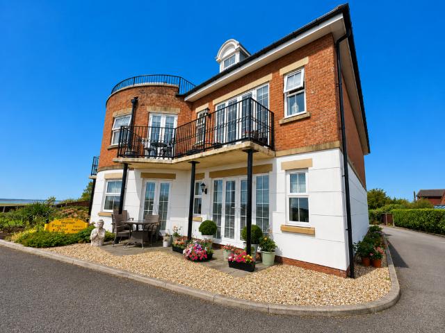 Flat for sale in Cabus, Lancashire