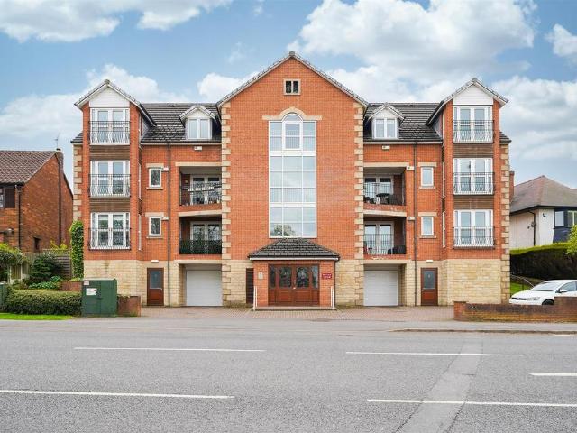 Flat for sale in Crosspool, Isle Of Man