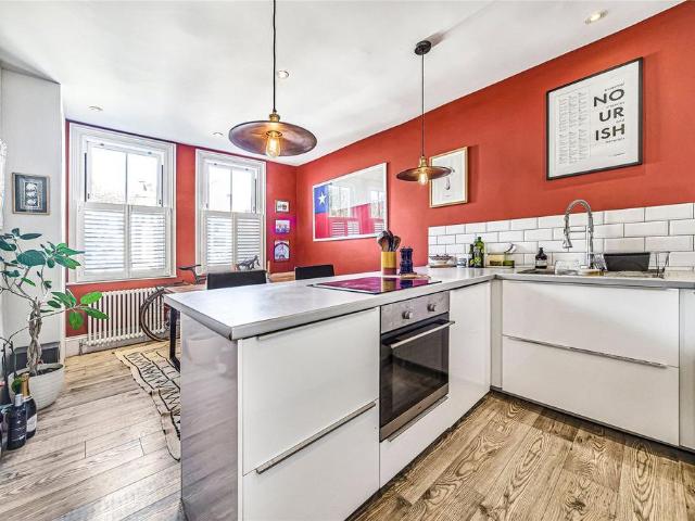 Flat for sale in London Borough of Merton, Greater London