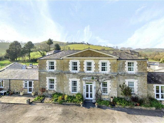 Flat for sale in Beaminster, East Dorset