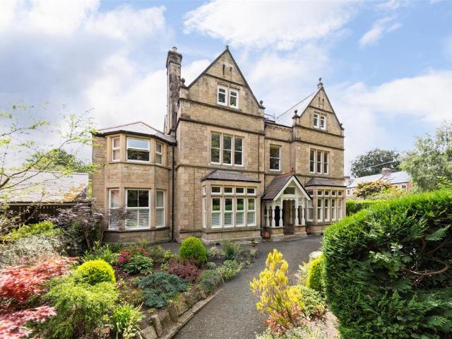Flat for sale in Hexham, Northumberland