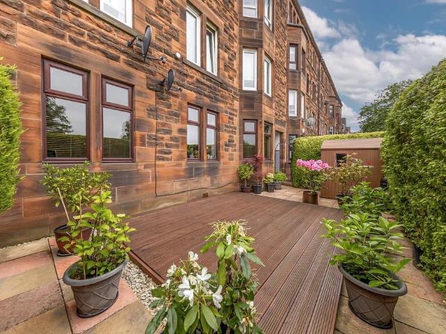 Flat for sale in Anniesland, Scotland