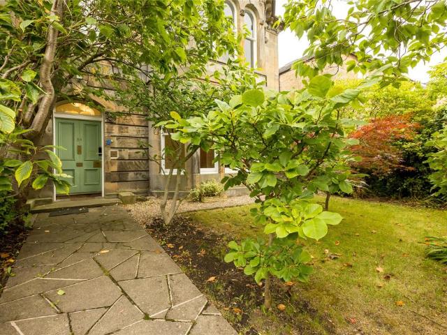 Flat for sale in Mayfield, Newington