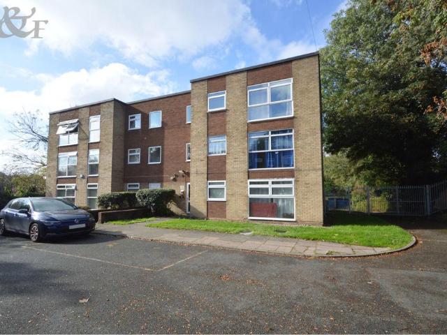 Flat for sale in Erdington, Birmingham