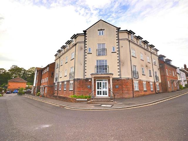 Flat for sale in Fordington, Dorchester