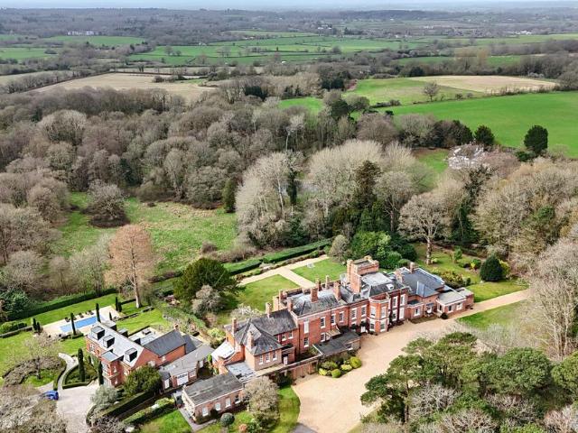Flat for sale in Farley Hill
